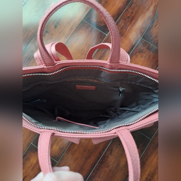 Matt & Nat Myron Vegan Leather Backpack Pink - Picture 7 of 7